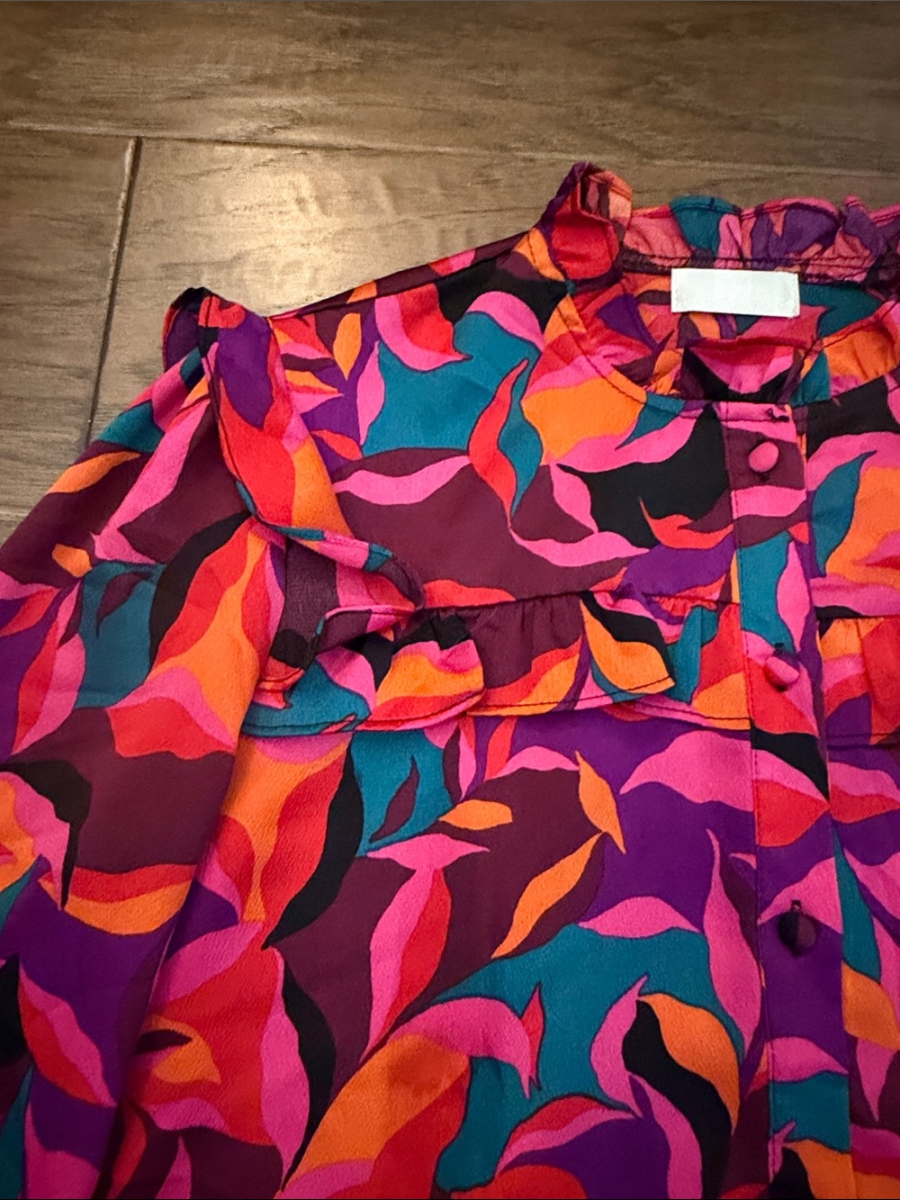 Q2 Colorblock Ruffle Top in Pink, Purple, Orange, Teal-S - Picture 4 of 9